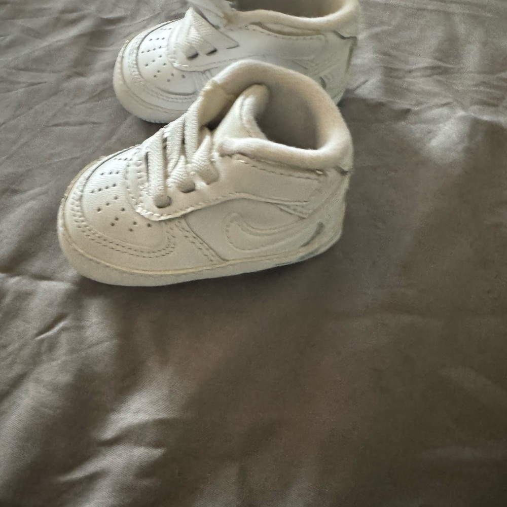 Nike infant